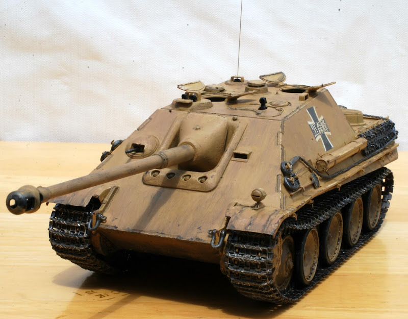 黒森峰高校 重駆逐戦車ヤークトパンター（10話以降）